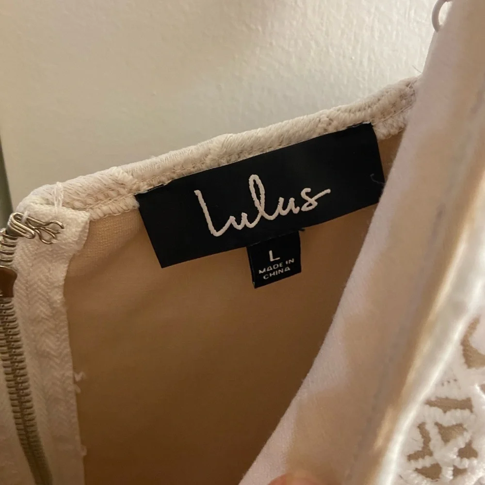 Lulu's white Cream Lace Dress mini Large NWT - Picture 5 of 6